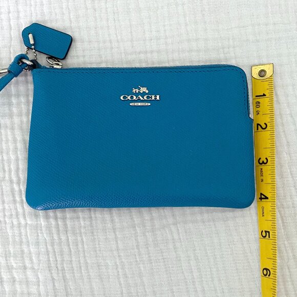 Coach Zip Wristlet - Picture 7 of 7